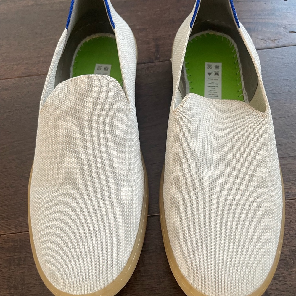 EUC. Rothy's Original Slip On Sneaker in Vanilla Bean
